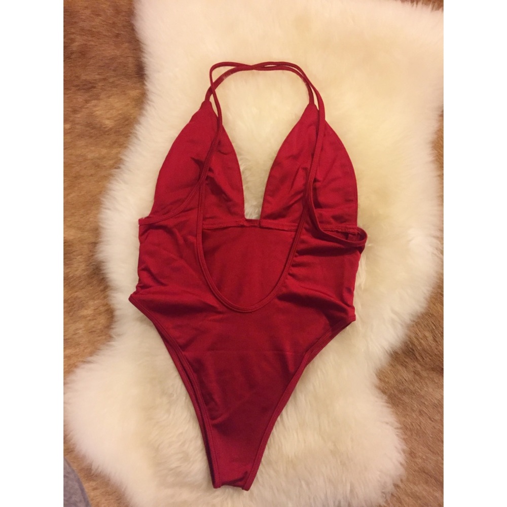 NEW! Red Monokini - Picture 4 of 5